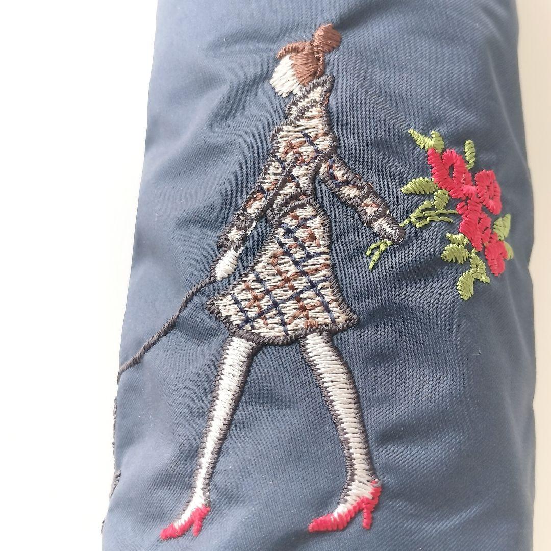 新品 アクアスキュータム 折りたたみ日傘 ロンドンガール 刺繍　サマーシールド