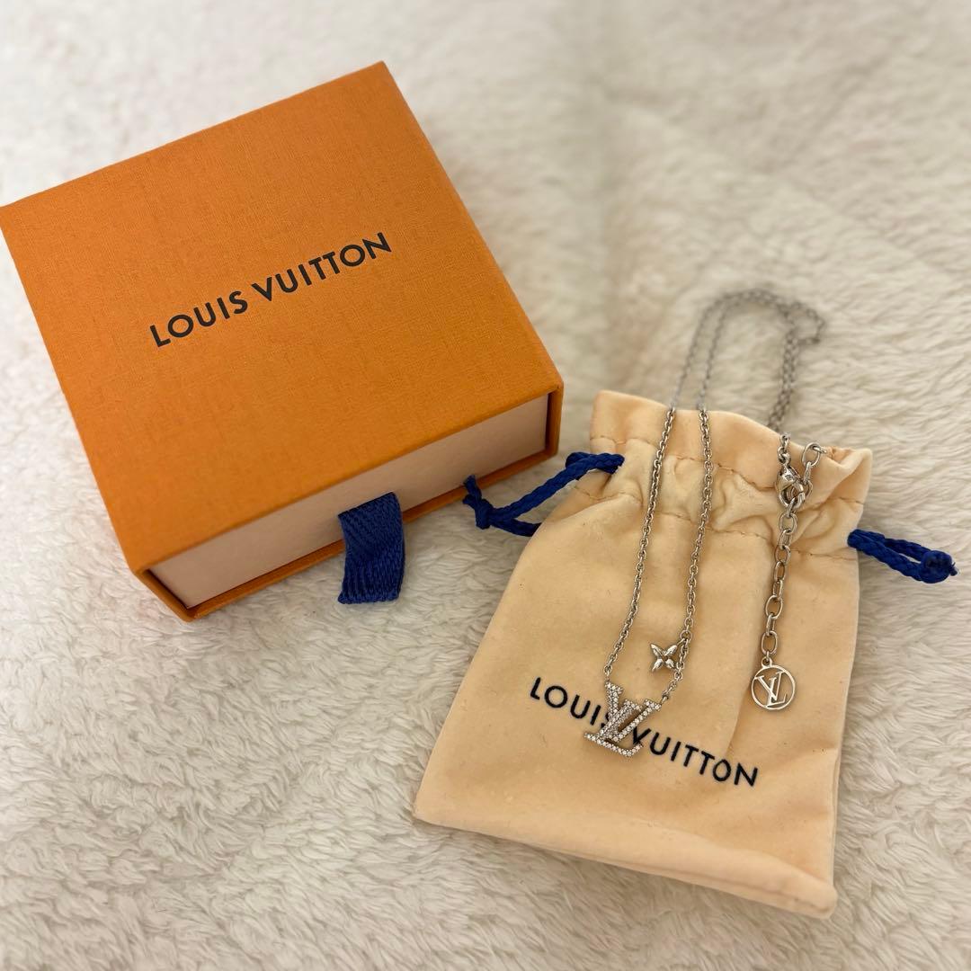 LOUIS VUITTON ネックレス・LV アイコニック