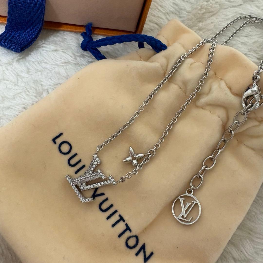 LOUIS VUITTON ネックレス・LV アイコニック