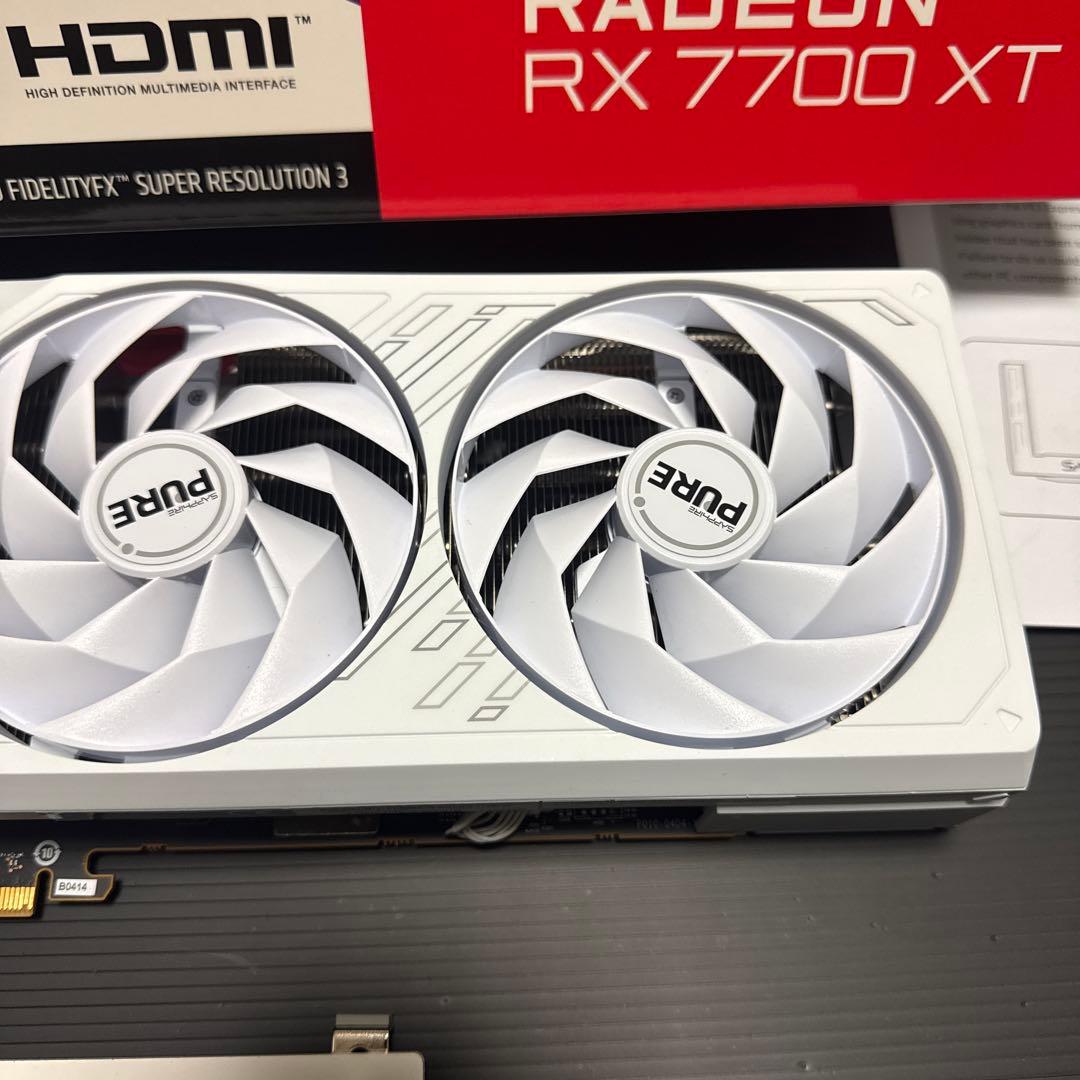 グラフィックボード・グラボ・ビデオカード Sapphire Radeon RX 7700 XT 12GB