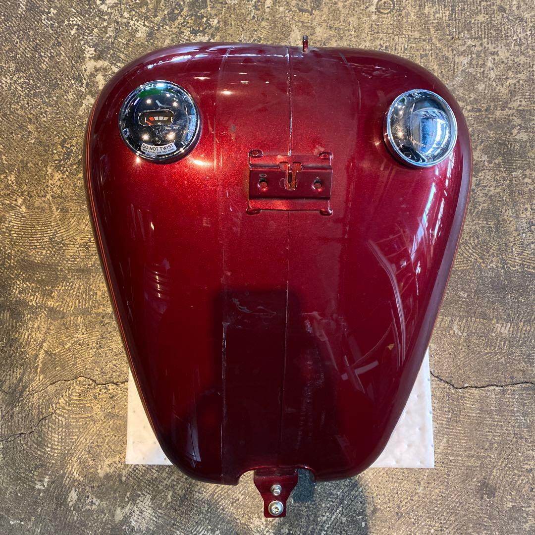 FLSTC純正タンク　ソフテイル　ハーレー