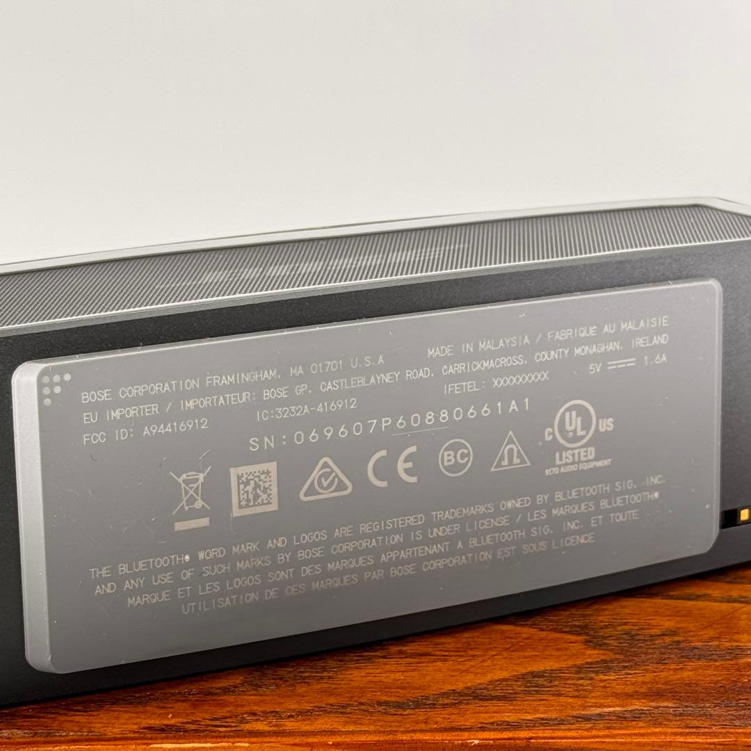 BOSEのポータブルスピーカー「SoundLink Mini II」本体のみです