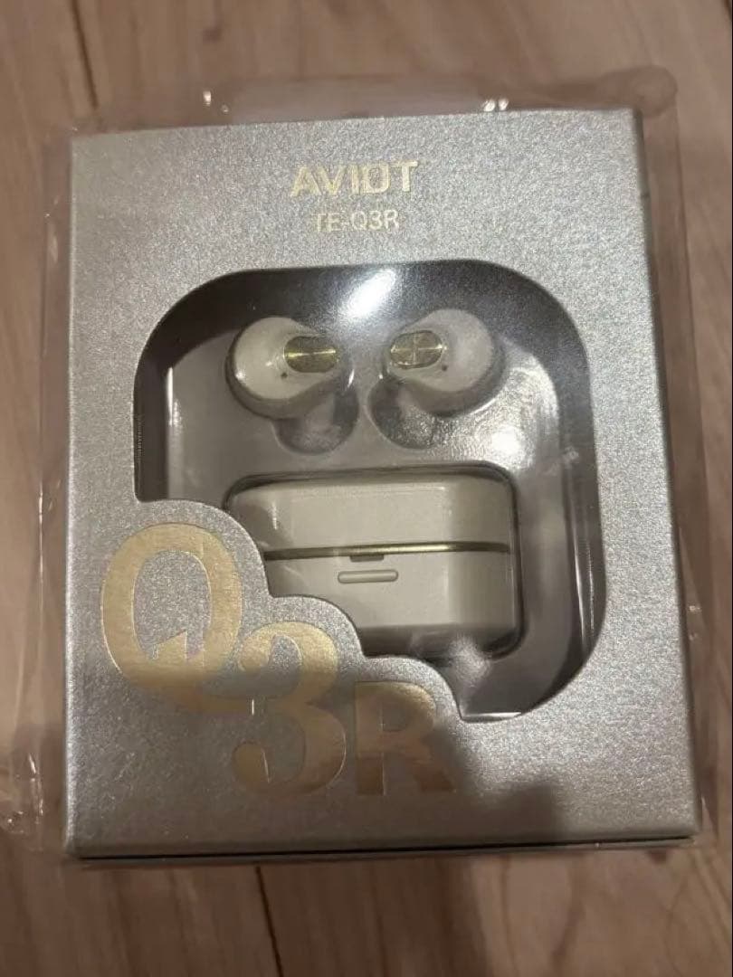 AVIOT TE-Q3R ワイヤレスイヤホン　パールホワイト