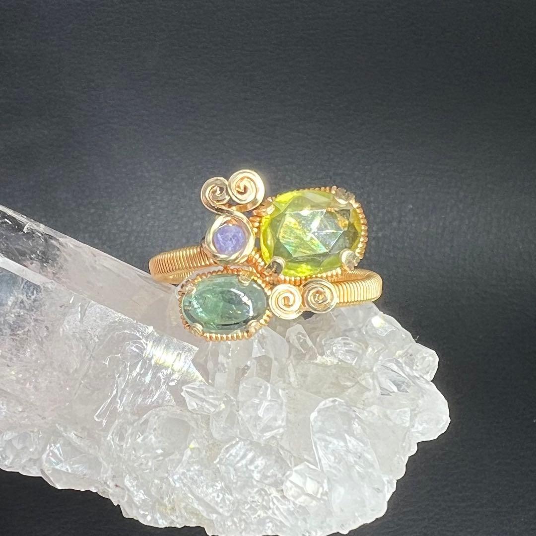 天然石　スフェーン＆ブルートルマリン　ワイヤーラッピング　リング　15号