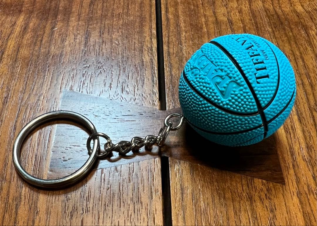 希少‼️Tiffany & Co.×SPALDINGバスケットボール型キーホルダー