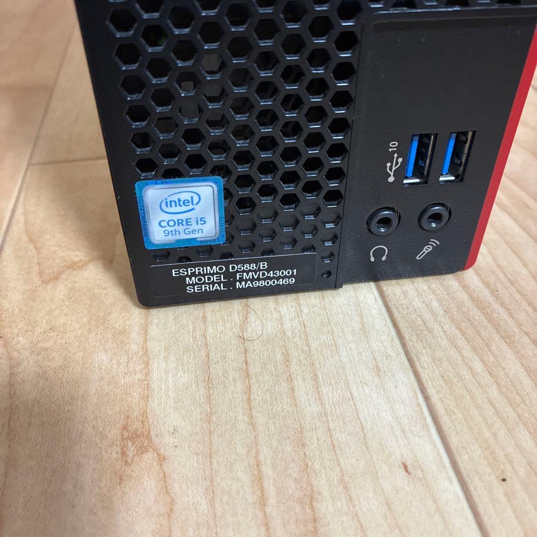 001富士通 ESPRIMO FMVD43001　D588/B　i5 9500