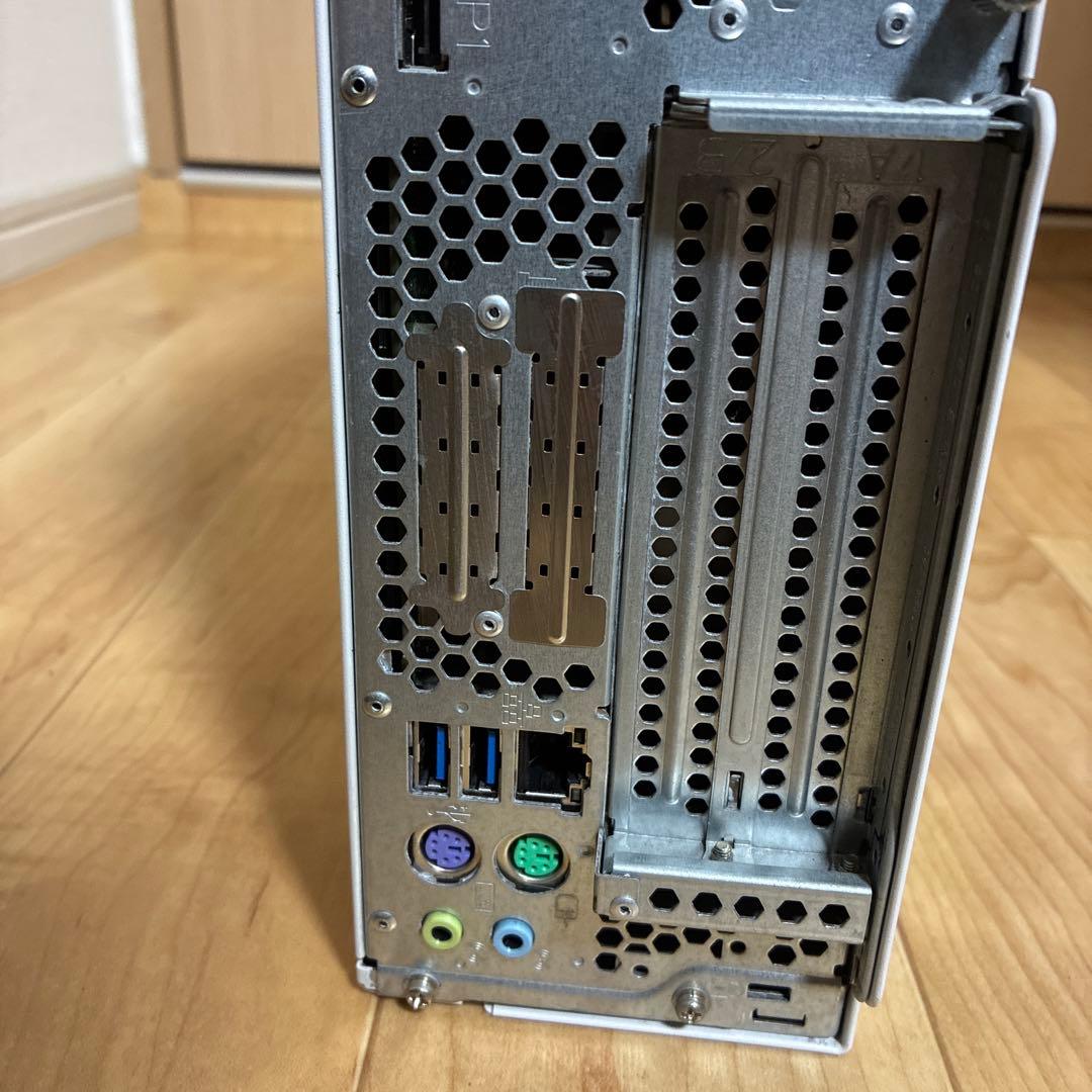 001富士通 ESPRIMO FMVD43001　D588/B　i5 9500