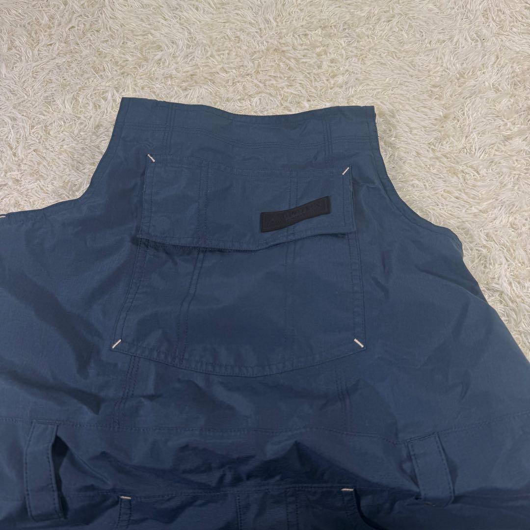 【美品】BURTON　ゴアテックス　ZEALOUS　ビブパンツ　紺　M