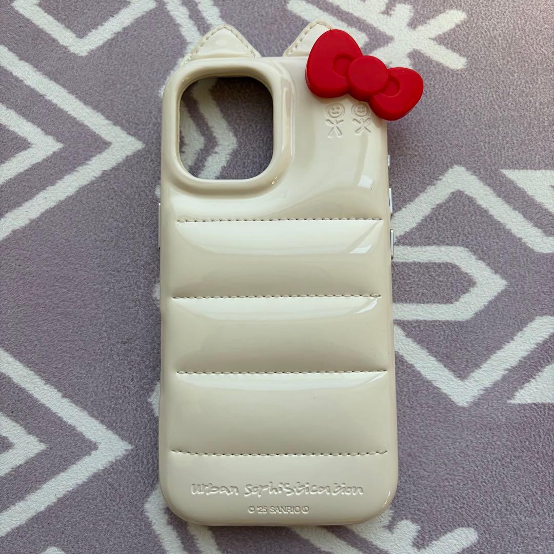アーバンソフィスティケーション　ハローキティ　　iPhone17 箱あり