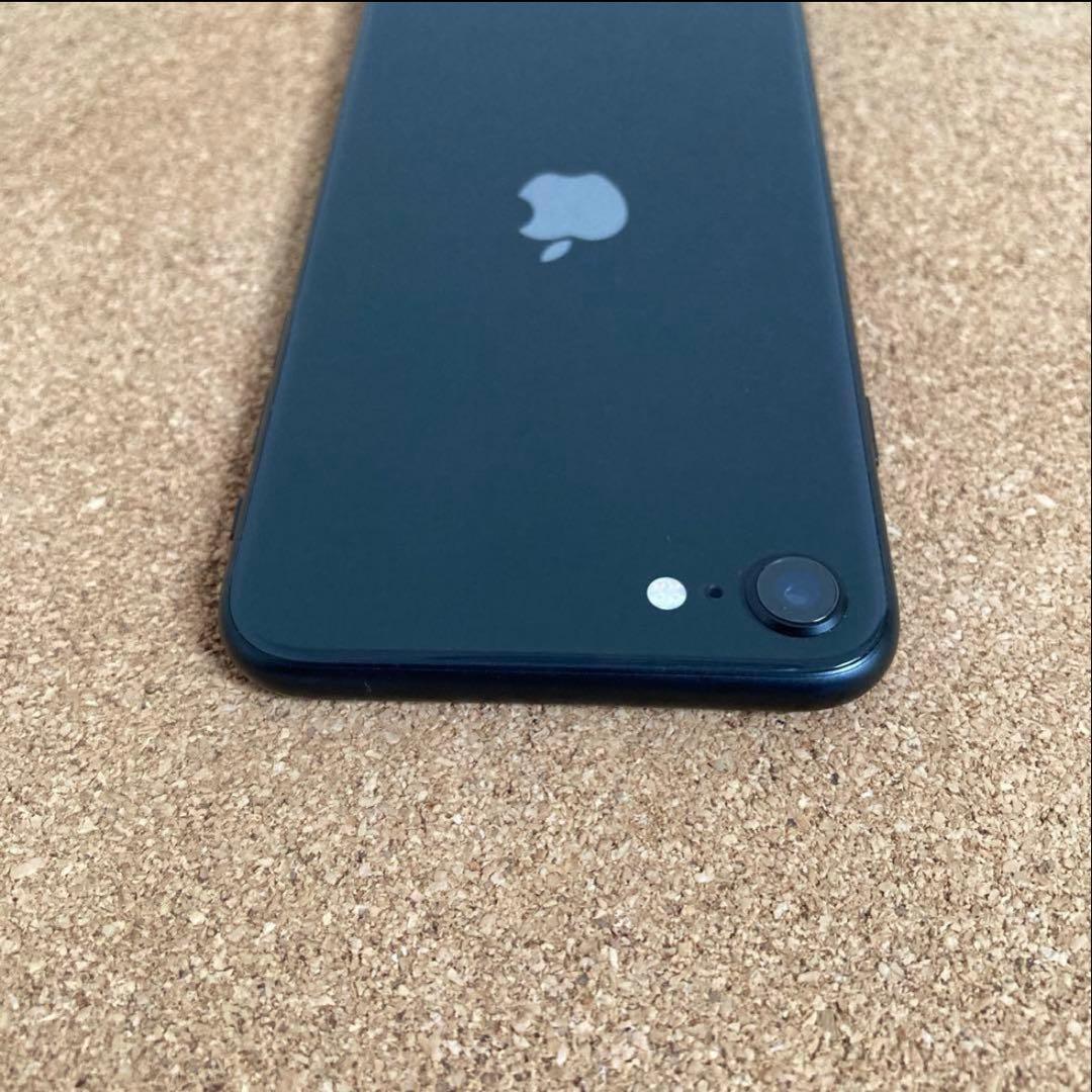 220【早い者勝ち】電池良好☆iPhoneSE2 64GB SIMフリー☆