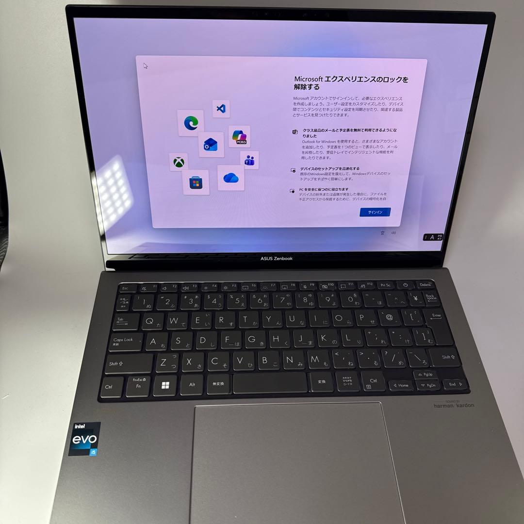 ASUS Zenbook S 13 OLED UX5304VA　3K有機EL