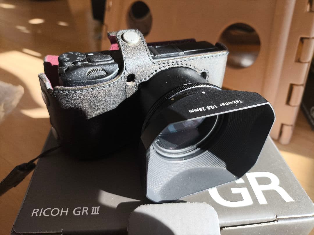 RICOH GR III +GW-4 +本体本革カバー+GA-1（2つ）