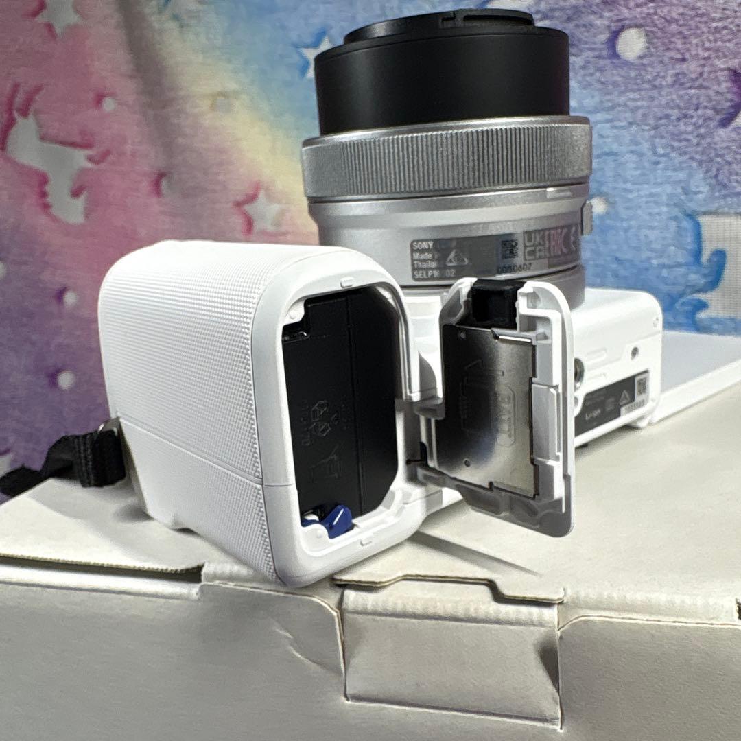 SONY ZV-E10M2Xホワイト 本体 + 付属品+予備バッテリー付属品多数