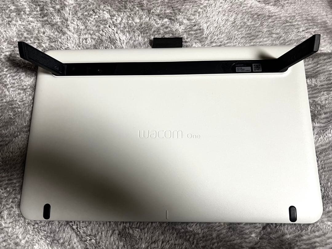 液タブ・ペンタブ Wacom One DTC133