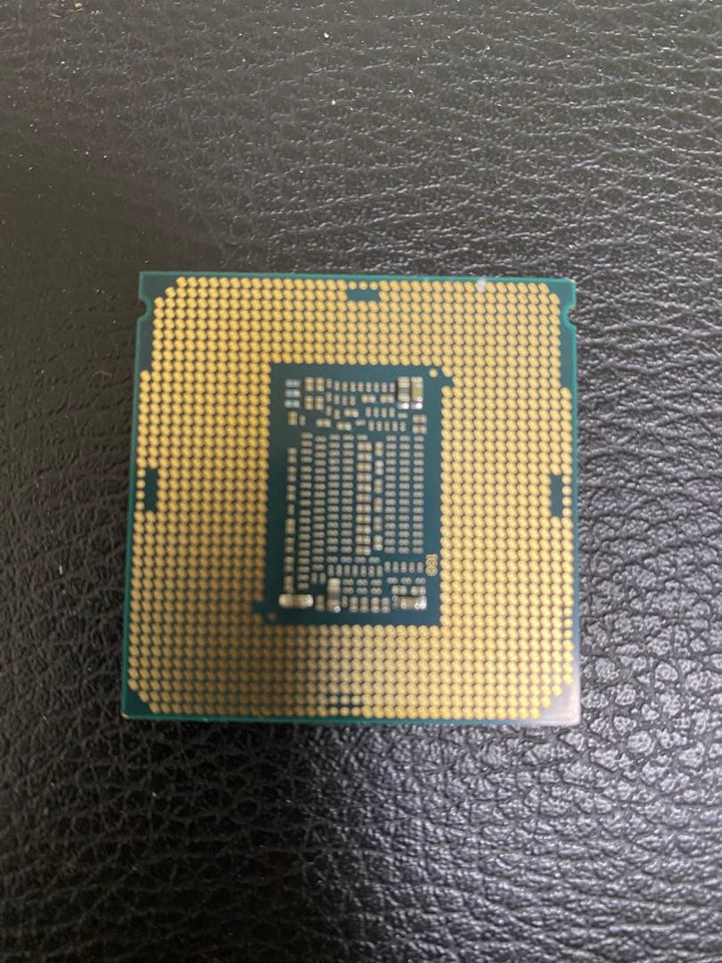 【中古】Intel® Core™ i7-8700K CPU