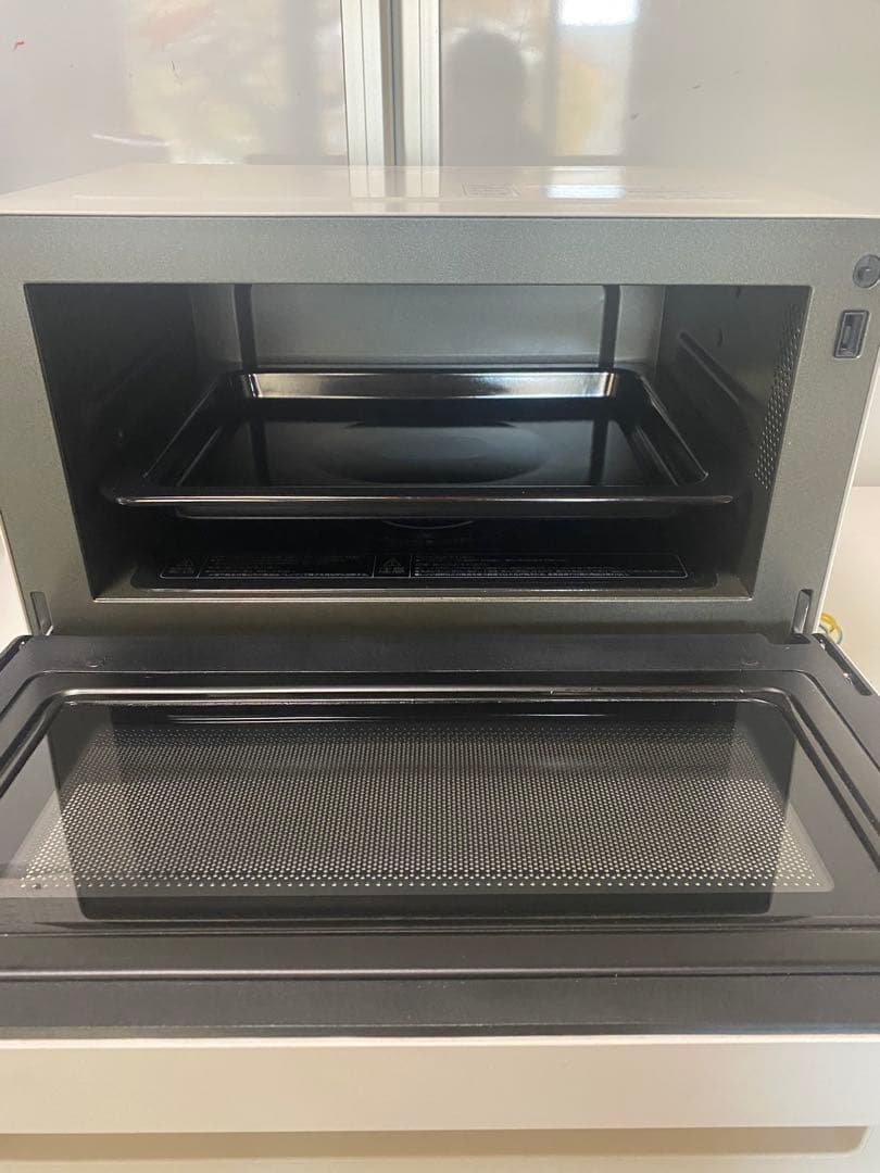 アイリス オーブンレンジ　MO-F1808-CW　 2022年製