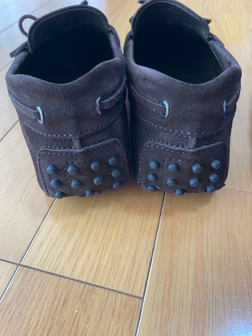 Tod’s ドライビングシューズ　ゴンミーニ　ブラウン　スエード