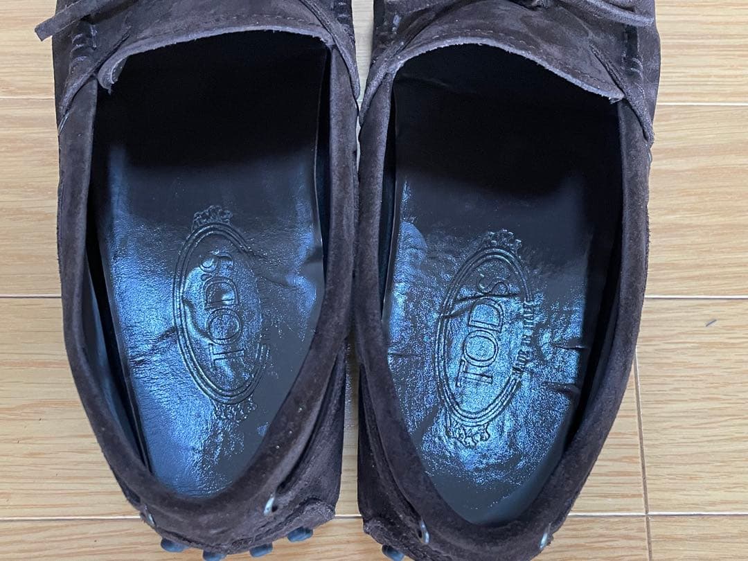 Tod’s ドライビングシューズ　ゴンミーニ　ブラウン　スエード