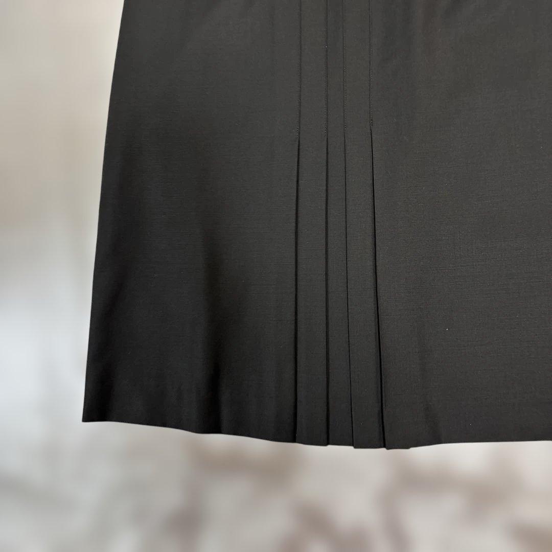 [美品]23区 スーツ黒 大きいサイズ size44 (中写真必見下さい)