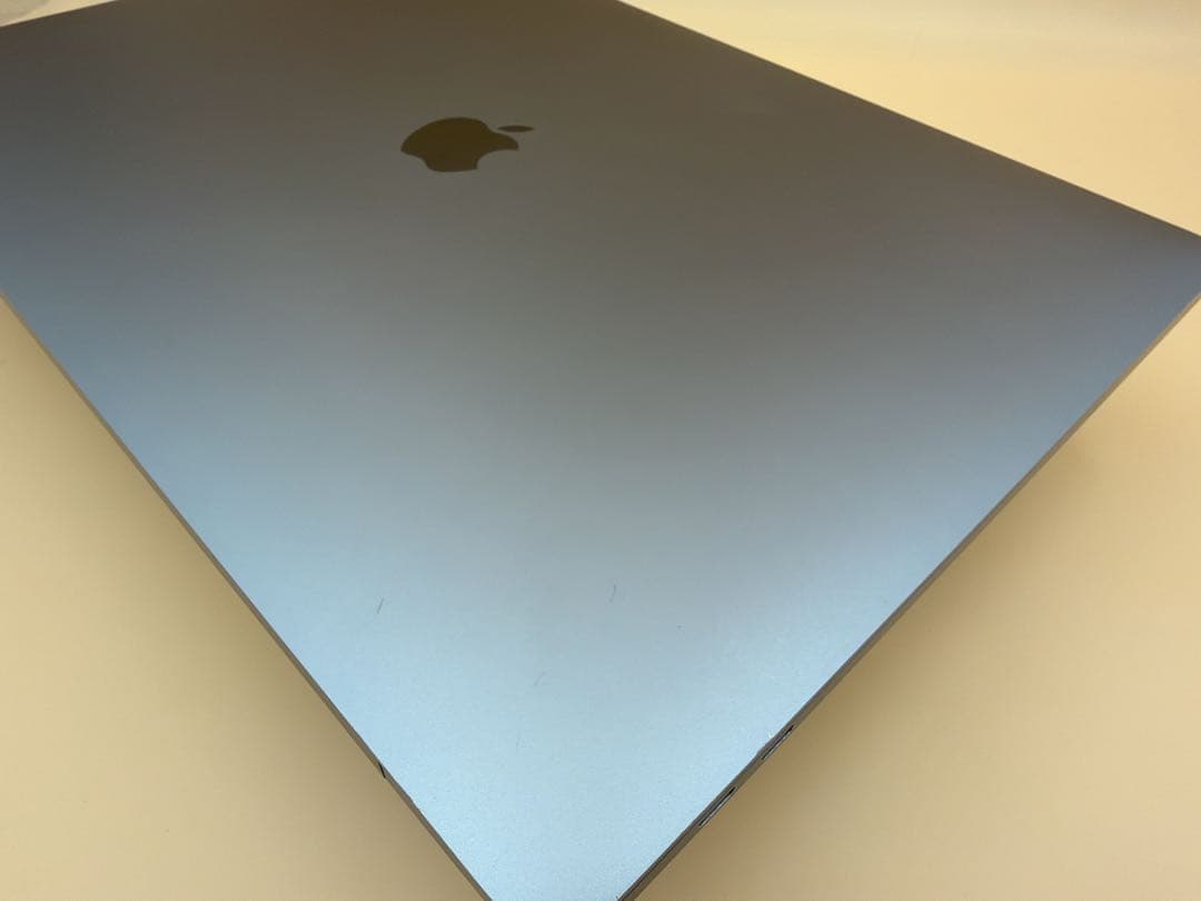 Macbook Pro 2019 16inch 32GB 1TB スペースグレイ