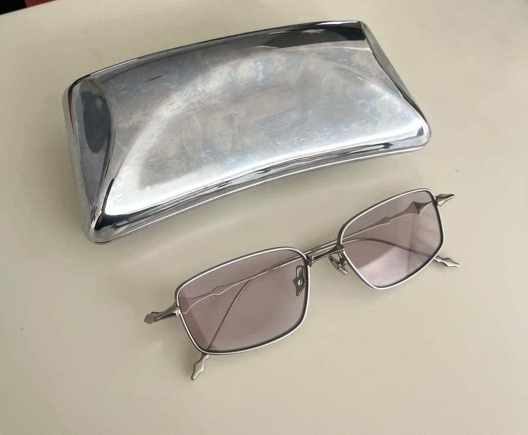 小物 GENTLE MONSTER Atomic 02(V)