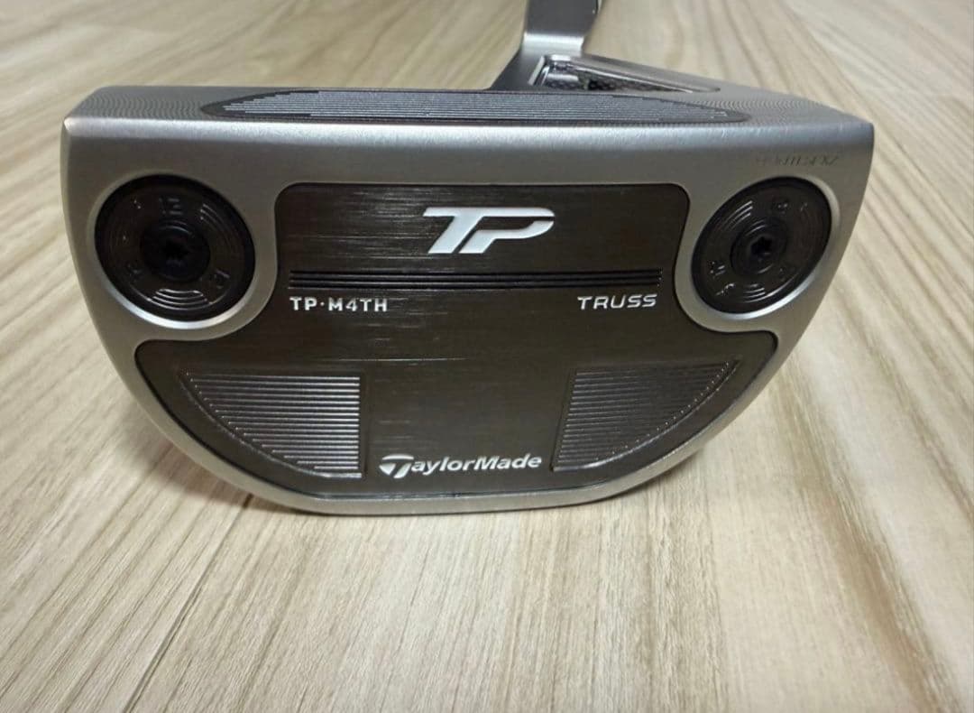 TaylorMade TP M4THトラスパター 33インチ ヘッドカバー付美品