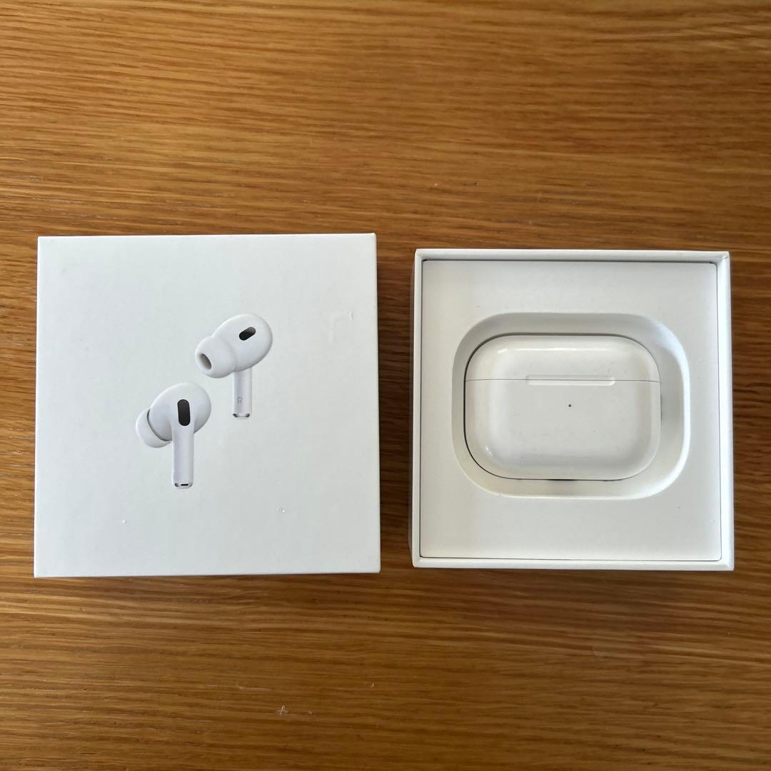 ACE様 AirPods Pro エアポッツプロ 第2世代 本体 充電ケース付き