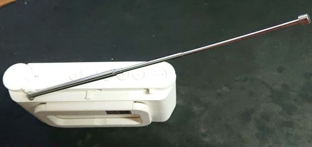 SONY ワンセグラジオ　XDR-56TV　ホワイト