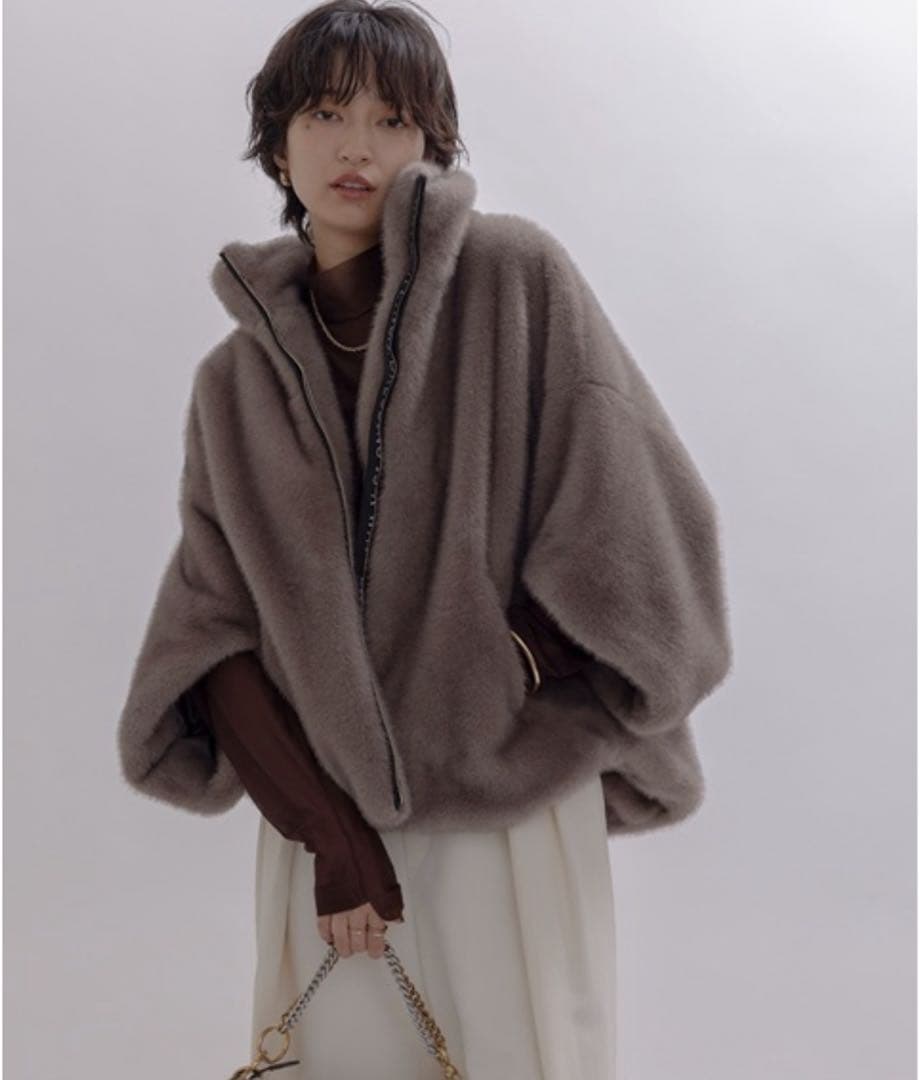 【エイミーロウ Eimee Law 】ミンクファースタンドネックショートコー ト