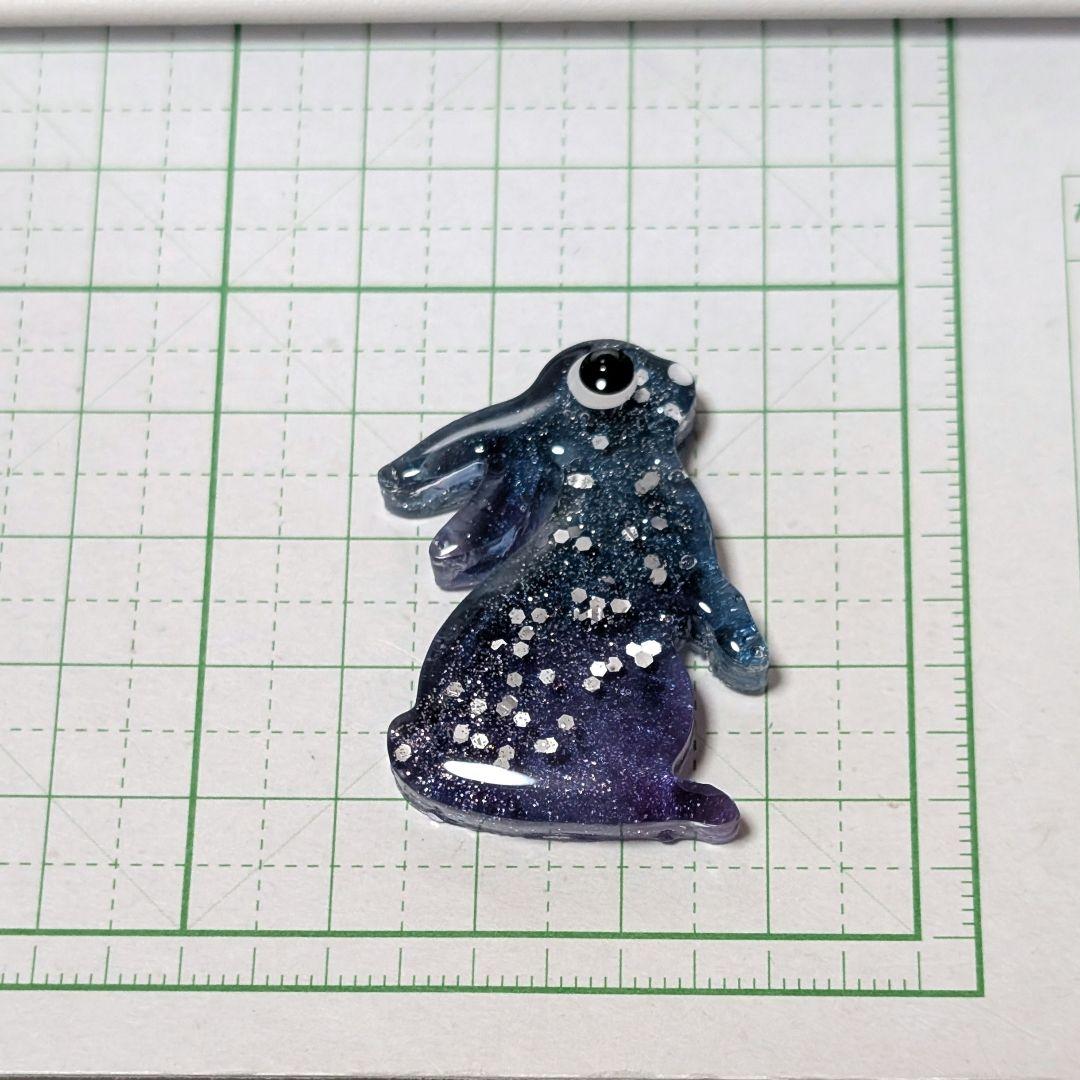 ひまうい様　2.3 ウサギ　レジンヘアゴム　２　静かな夜に自分だけの時間