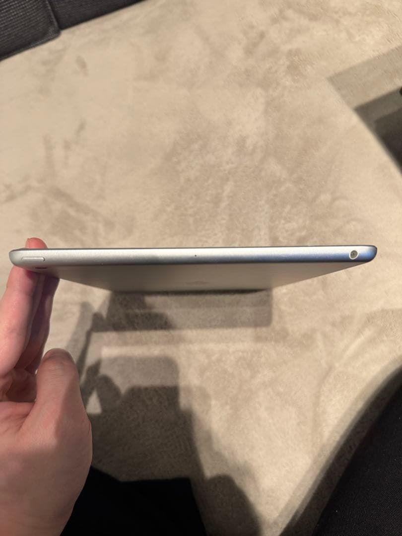 【美品】iPad7第7世代32GB Wi-Fiモデル