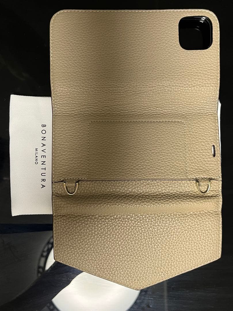 クリーニング後未使用　BONAVENTURA iPhone13 ケース