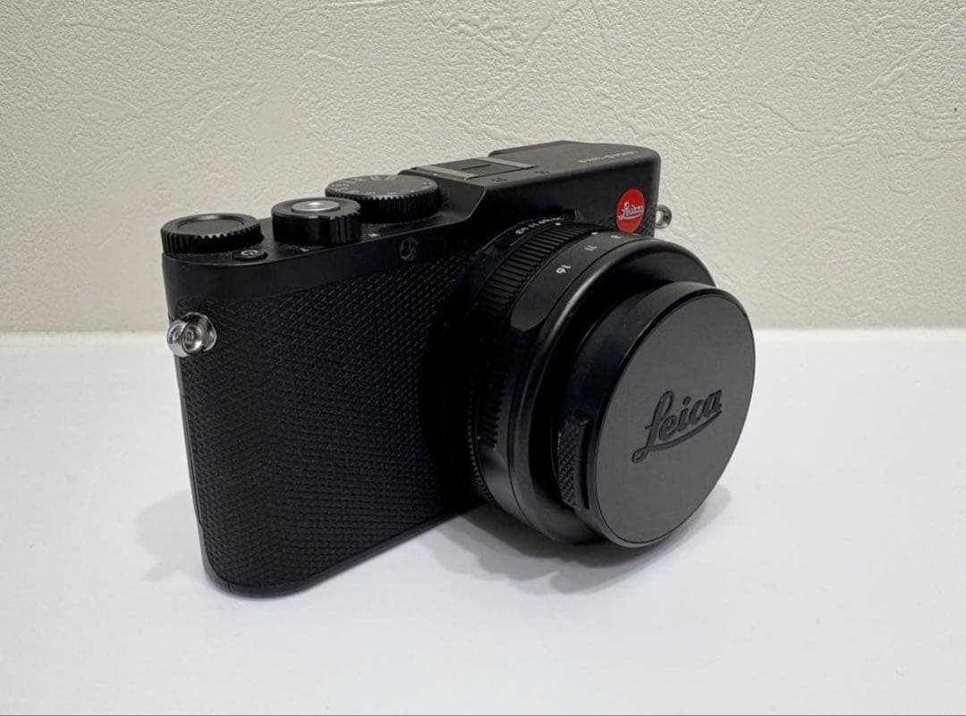 Leica D-Lux 8（ライカ デジタルカメラ）