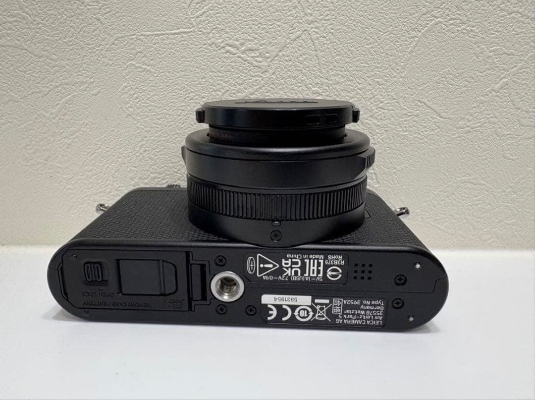 Leica D-Lux 8（ライカ デジタルカメラ）