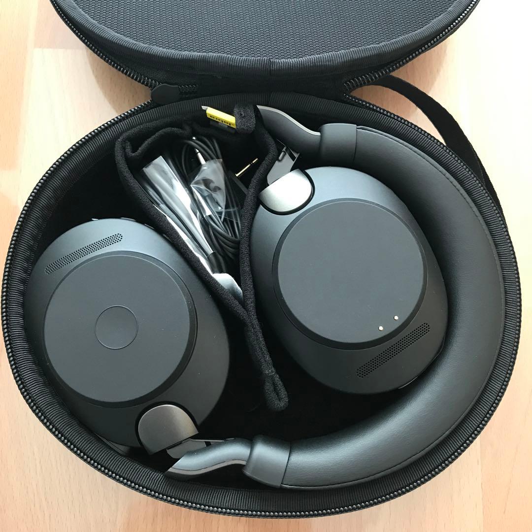 Jabra Evolve2 85 ヘッドホン