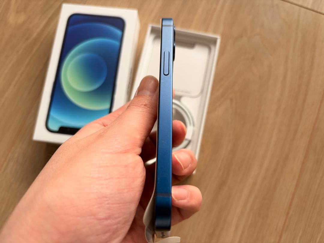 iPhone 12 mini 128GB ブルー