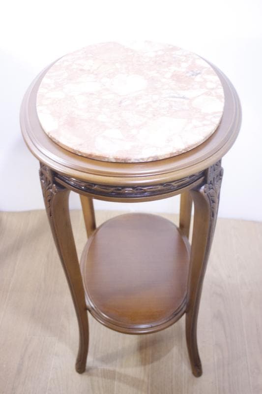 ◆イタリア製 輸入家具入荷　天板大理石　サイドテーブルオーバル型(楕円形) 　②