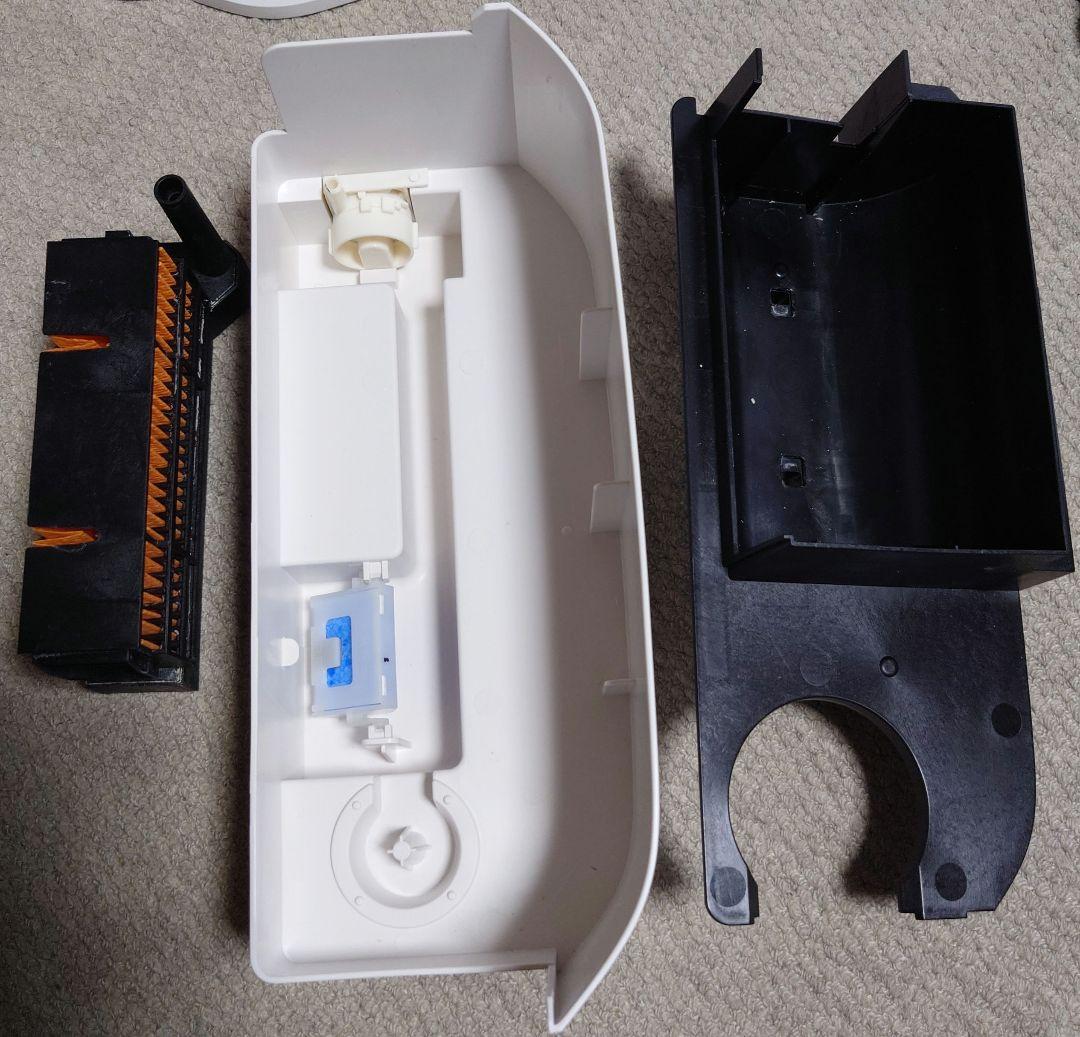 【SHARP】 2023年製 加湿セラミックファンヒーター ホワイト