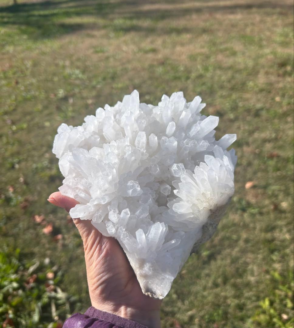 ★高品質 水晶クラスター♡四川省産　超ビックサイズ❤︎ 1.7kg★