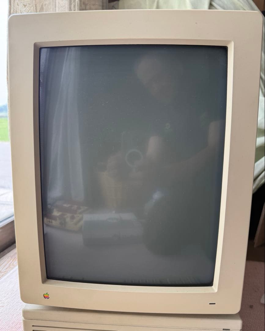 Macデスクトップ Apple Macintosh Portrait Display
