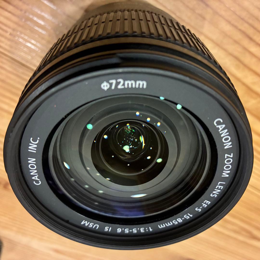 【美品】Canon EOS 60D デジタル一眼レフカメラ　レンズ充電器付き