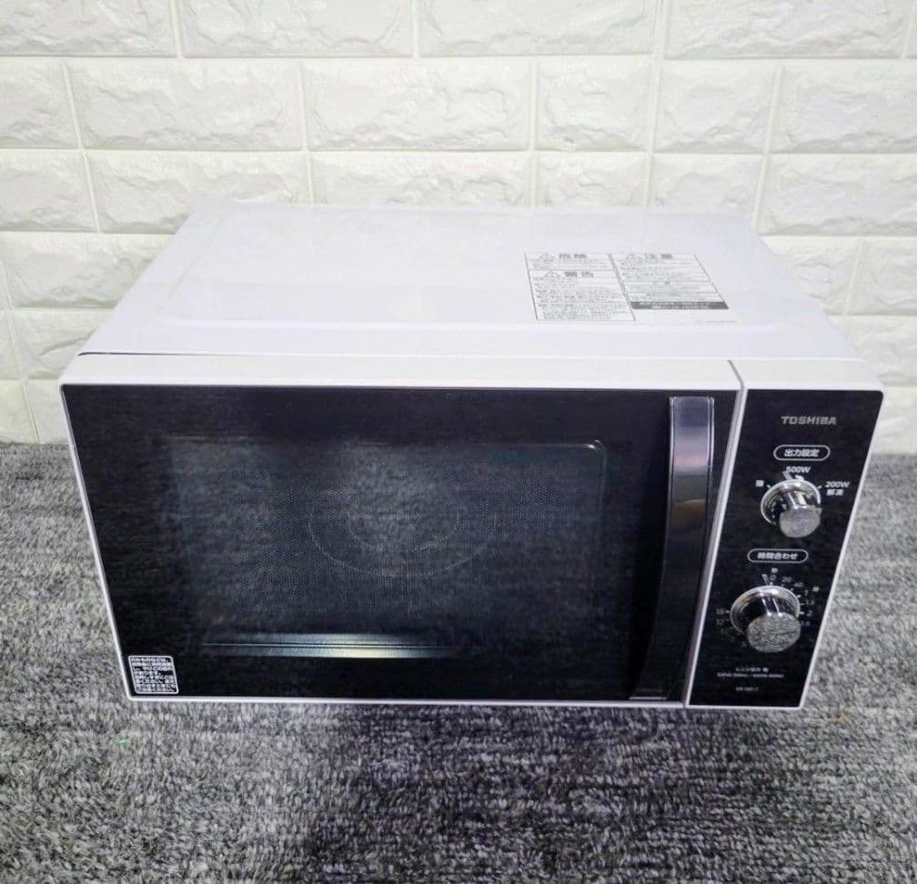 TOSHIBA 電子レンジ ER-SM17 2021年製 ダイヤル式 M0610