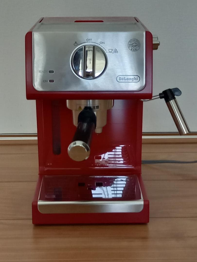 [ 美品 ] デロンギ・エスプレッソマシン ECP3220J レッド