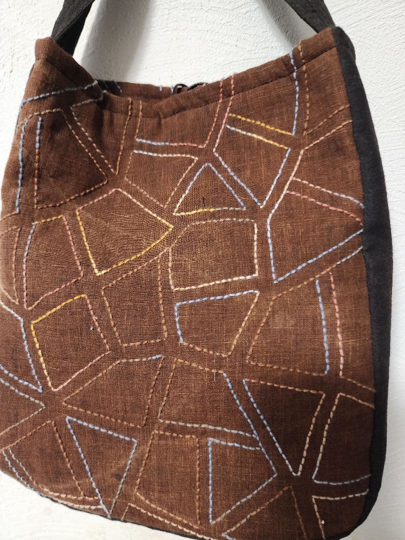 ♡新作　泥染め　渋い色合い　幾何学模様　刺し子バッグ　センソユニコ慈雨等
