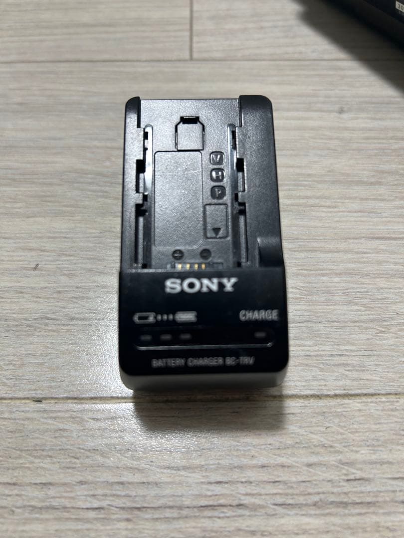 FDR-AX45A SONY 4K HANDYCAM 本体 バッテリー付き