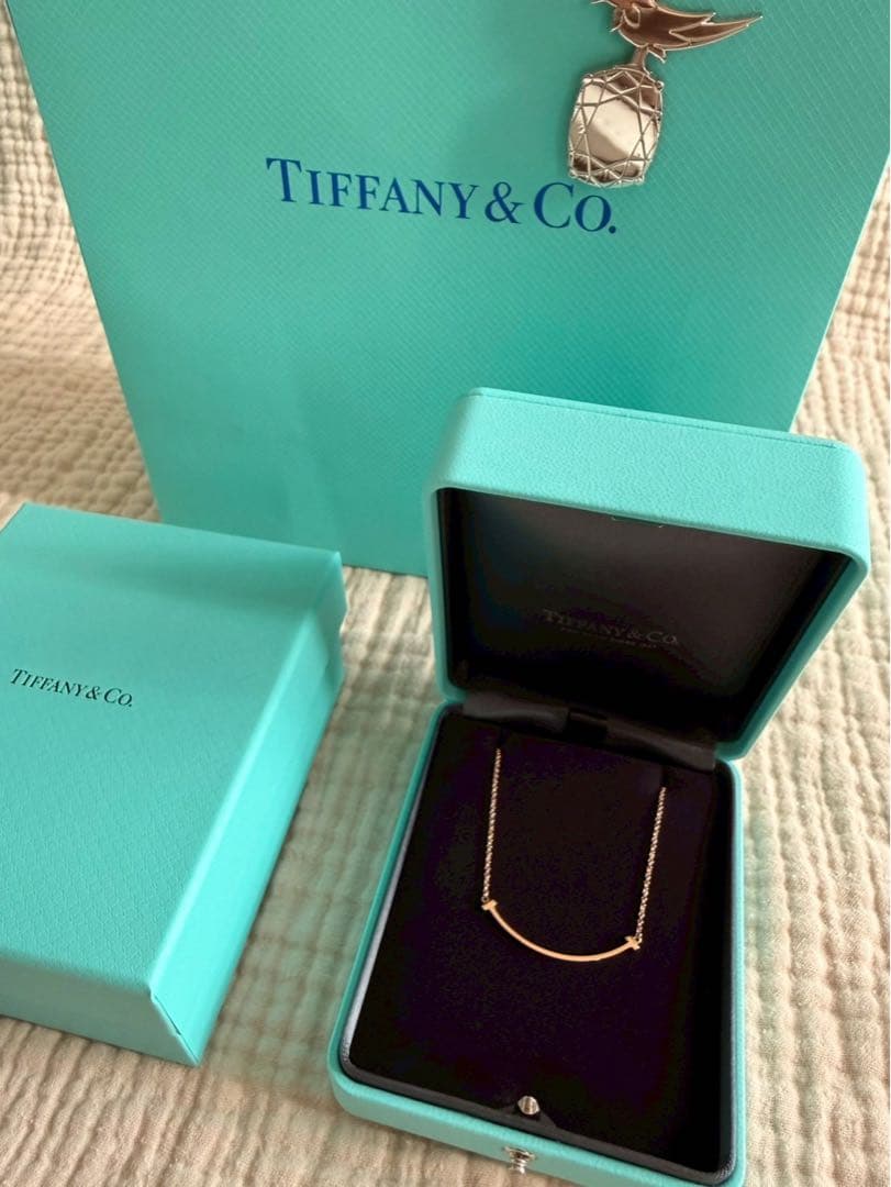 新品未使用 ティファニー スマイル ネックレス YG