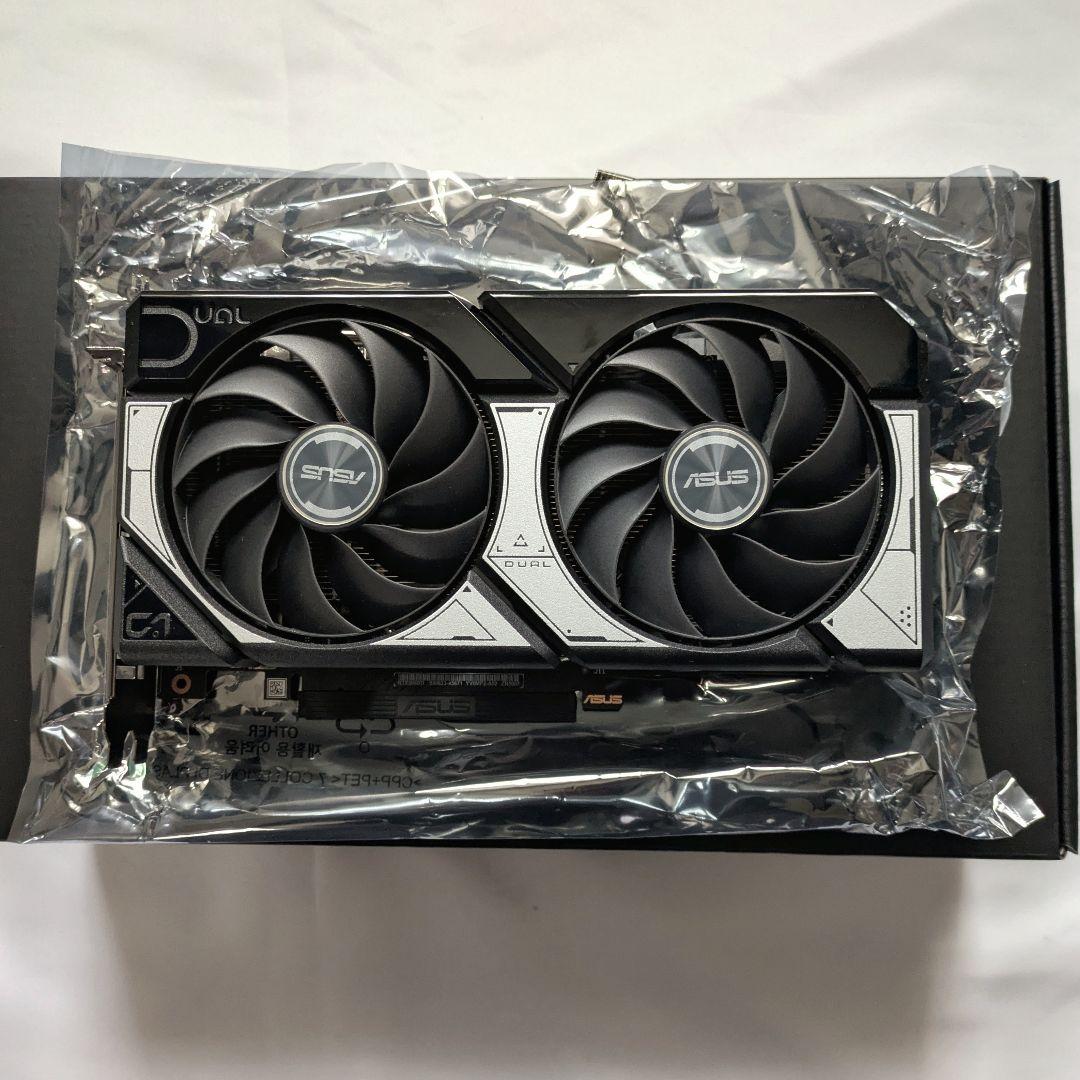 【美品】ASUS Dual GeForce RTX 5060 Ti 8GB