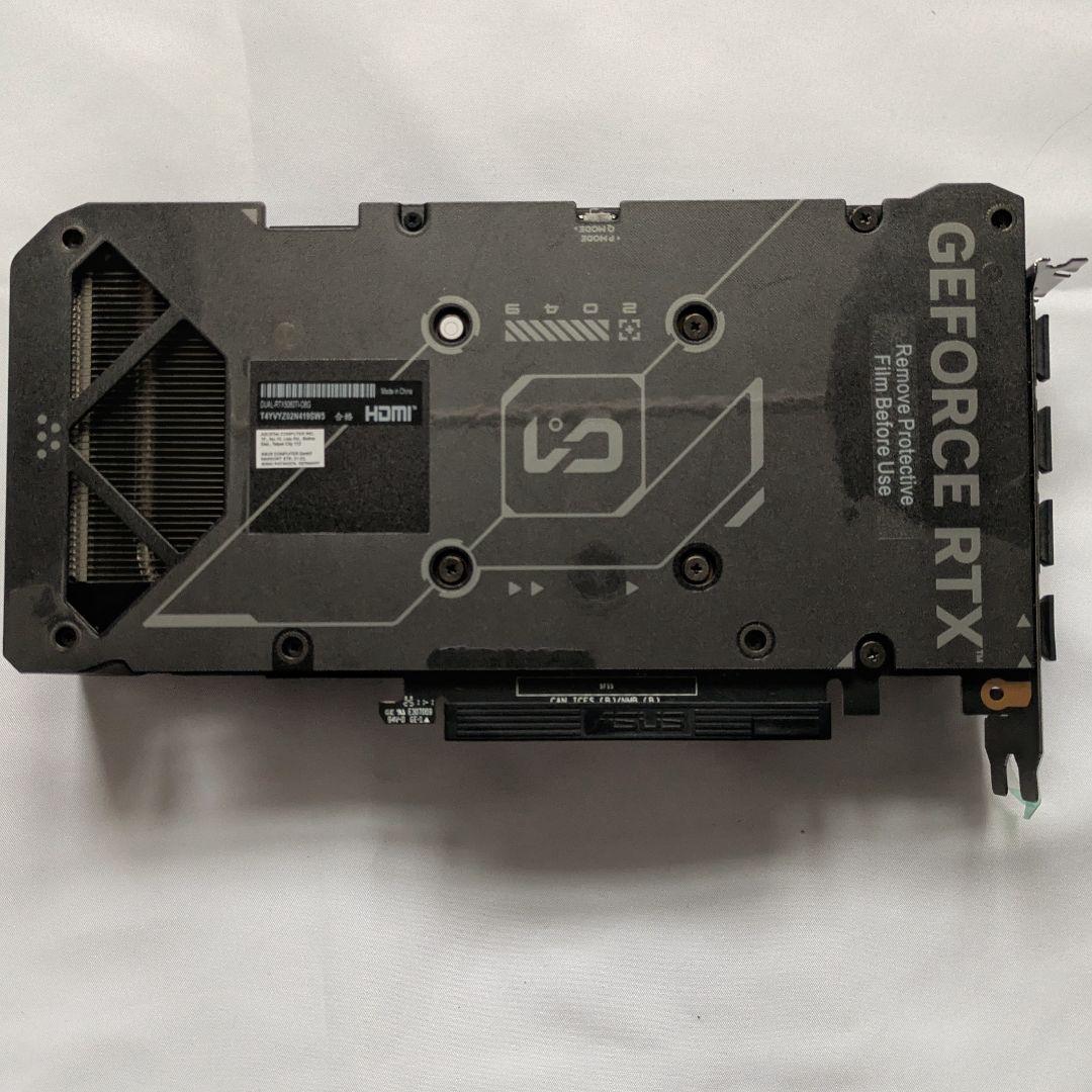 【美品】ASUS Dual GeForce RTX 5060 Ti 8GB
