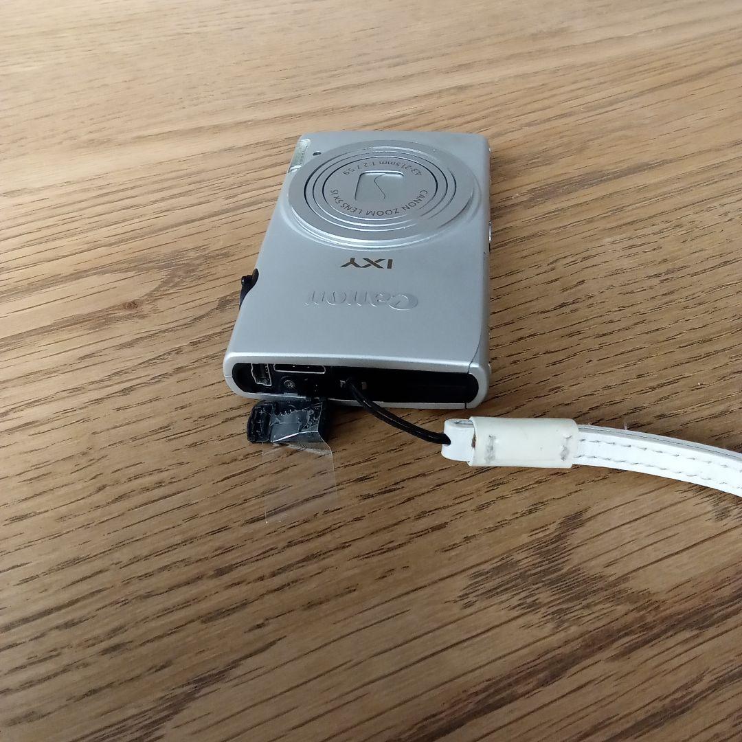 Canon IXY 220F シルバー　ジャンク品