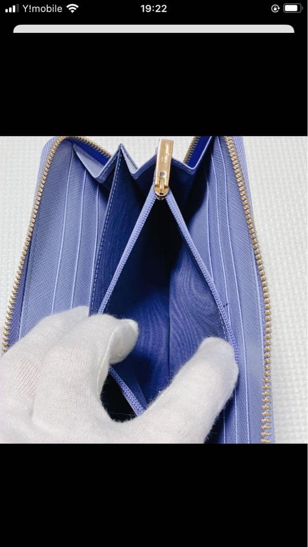 未使用SalvatoreFerragamoレザーラウンドジップ長財布　ガンチーニ